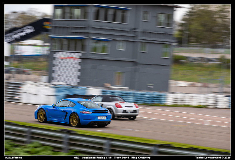 098A9642