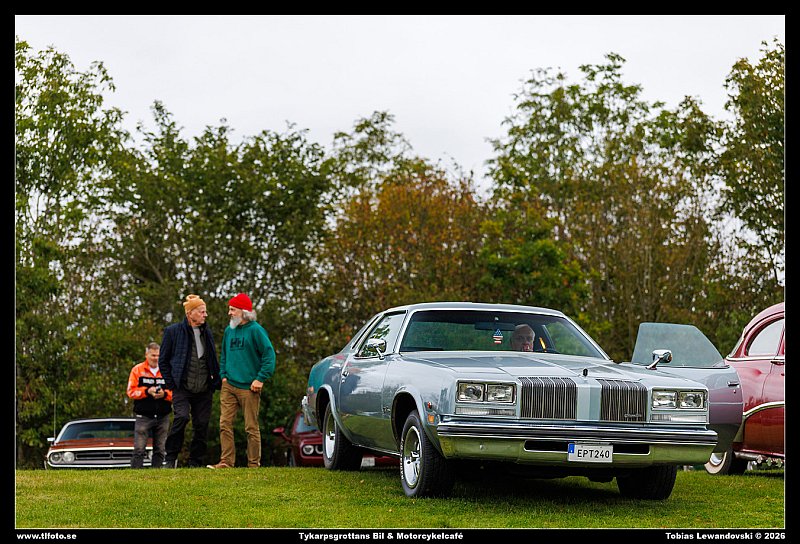 098A4454