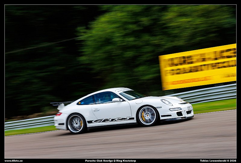 098A3684