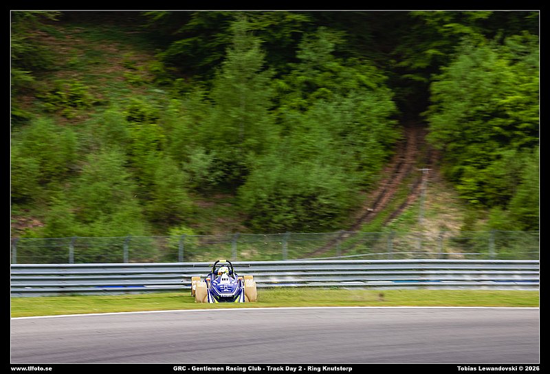 098A8006